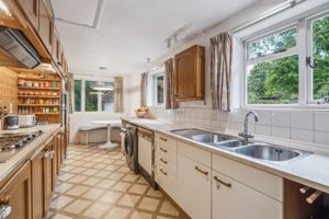 Kitchen- click for photo gallery